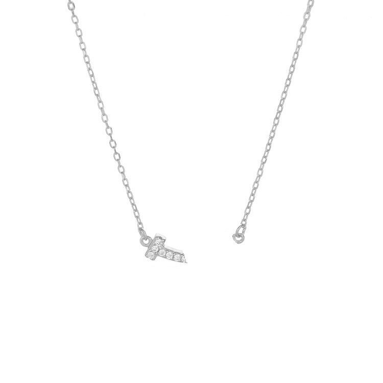 ダイヤモンドがいっぱいのプラチナのトランペット