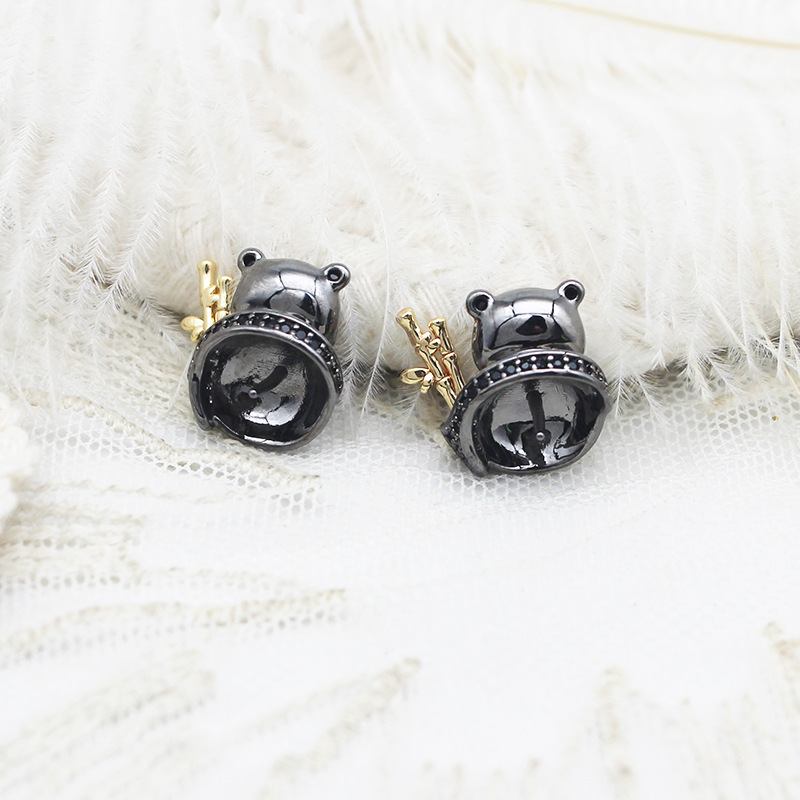 ブラックパンダ 14.5×15mm