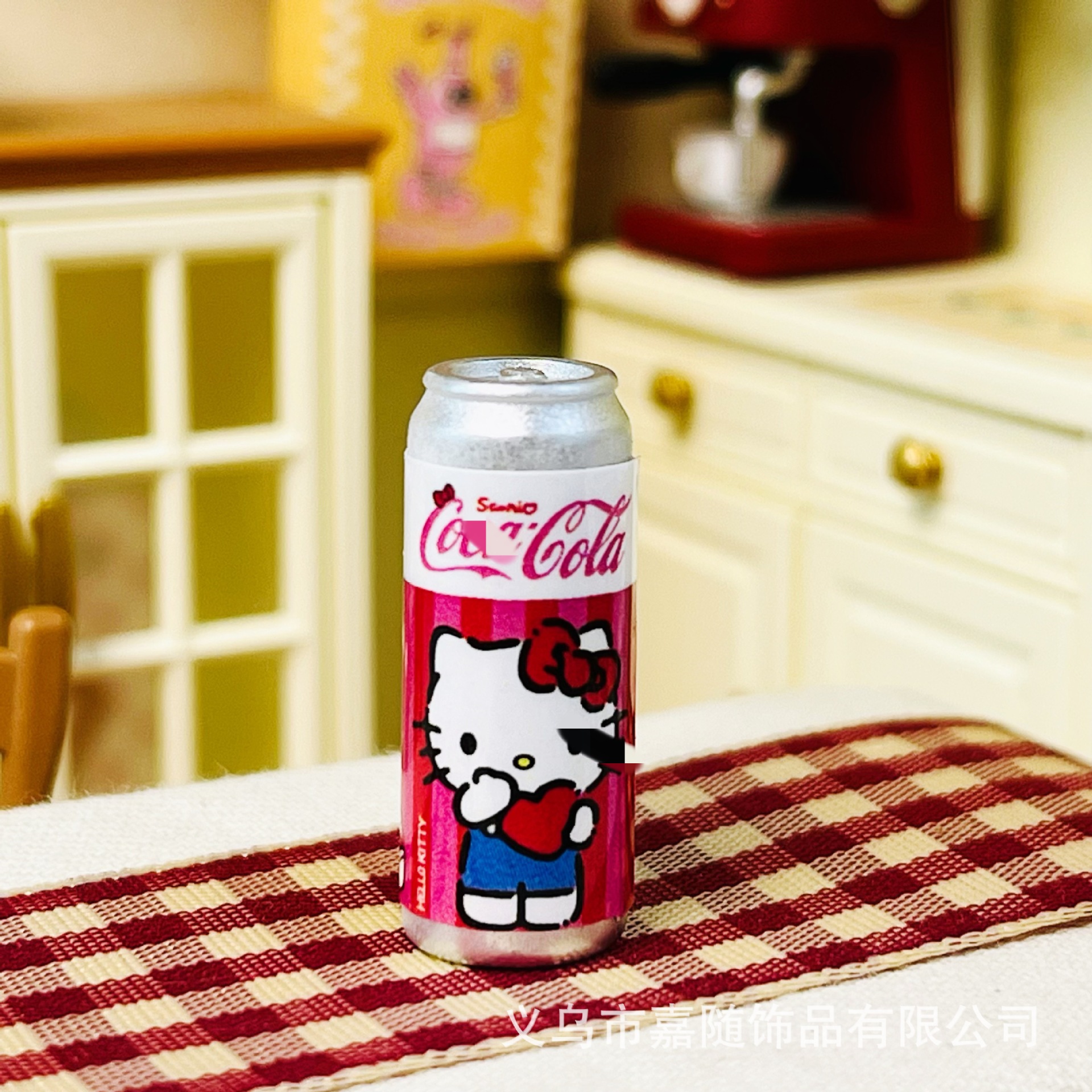 ktロング缶ケーキ ピンク
