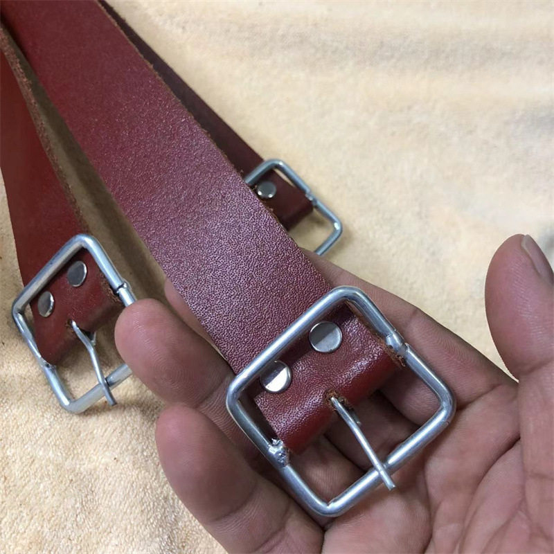 3.5鉄線バックル牛革赤色連体