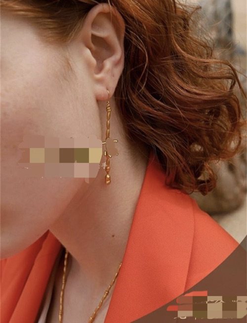 R160 イヤリング ヴィンテージゴールド