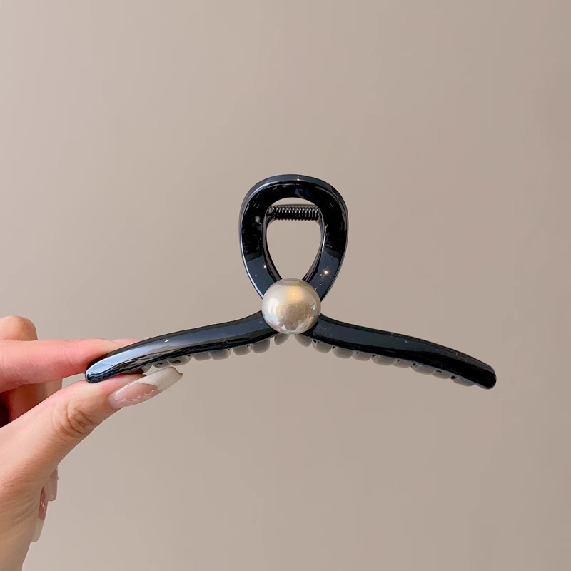 ブラックハイライト真珠13cm