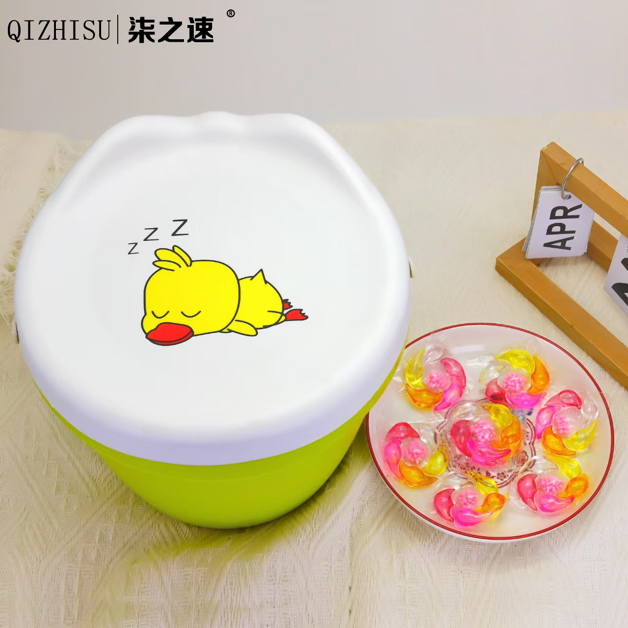 6-in-1 エボニー ローズ 200 カプセル バレル