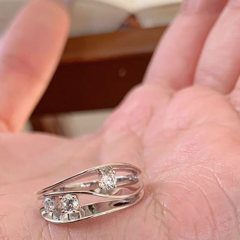 デューン スモール ダイヤモンド リング - シルバー - オープン