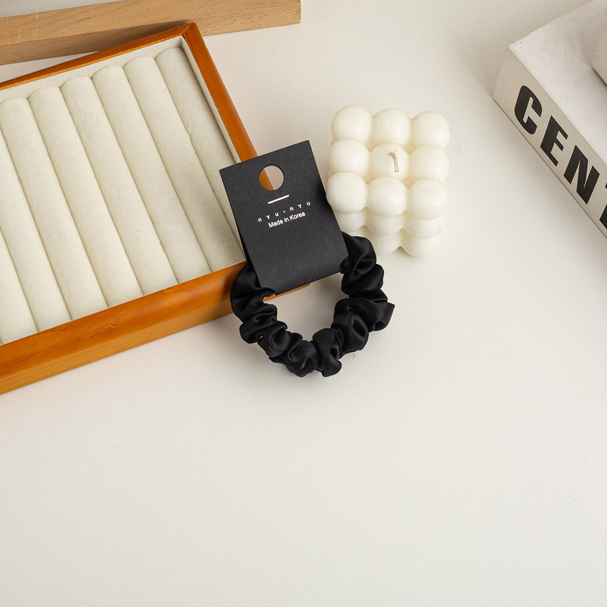 小腸サテンブラックヘアゴム