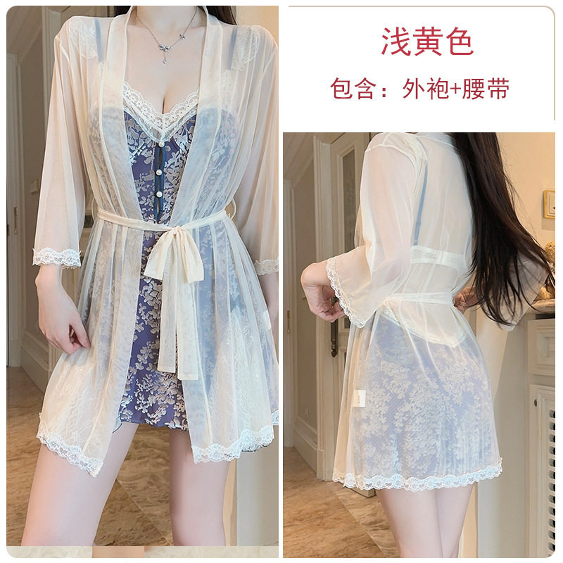 3952 ライトイエロー（ローブ＋ベルト）