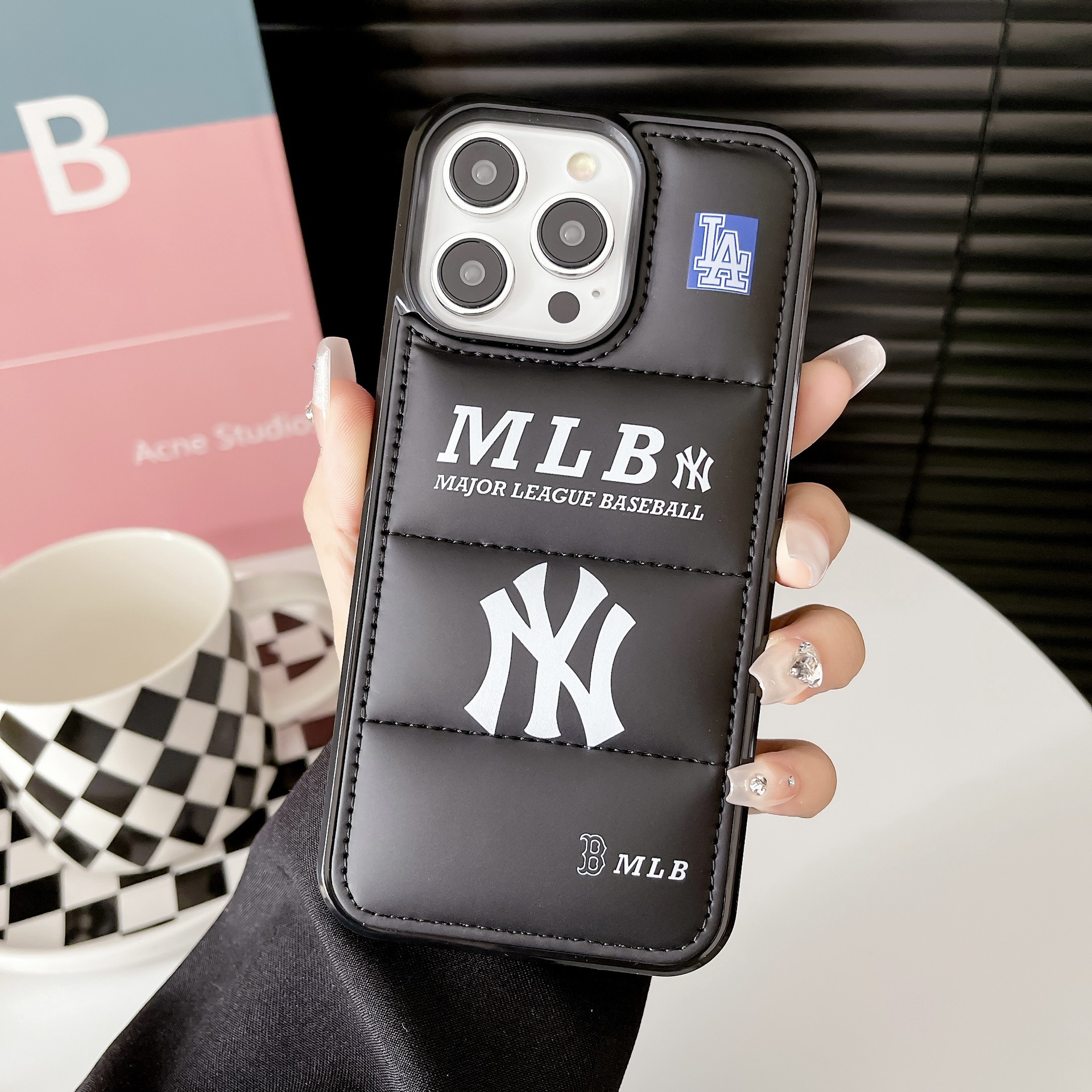 SJ大孔充綿ダウンジャケット-MLB