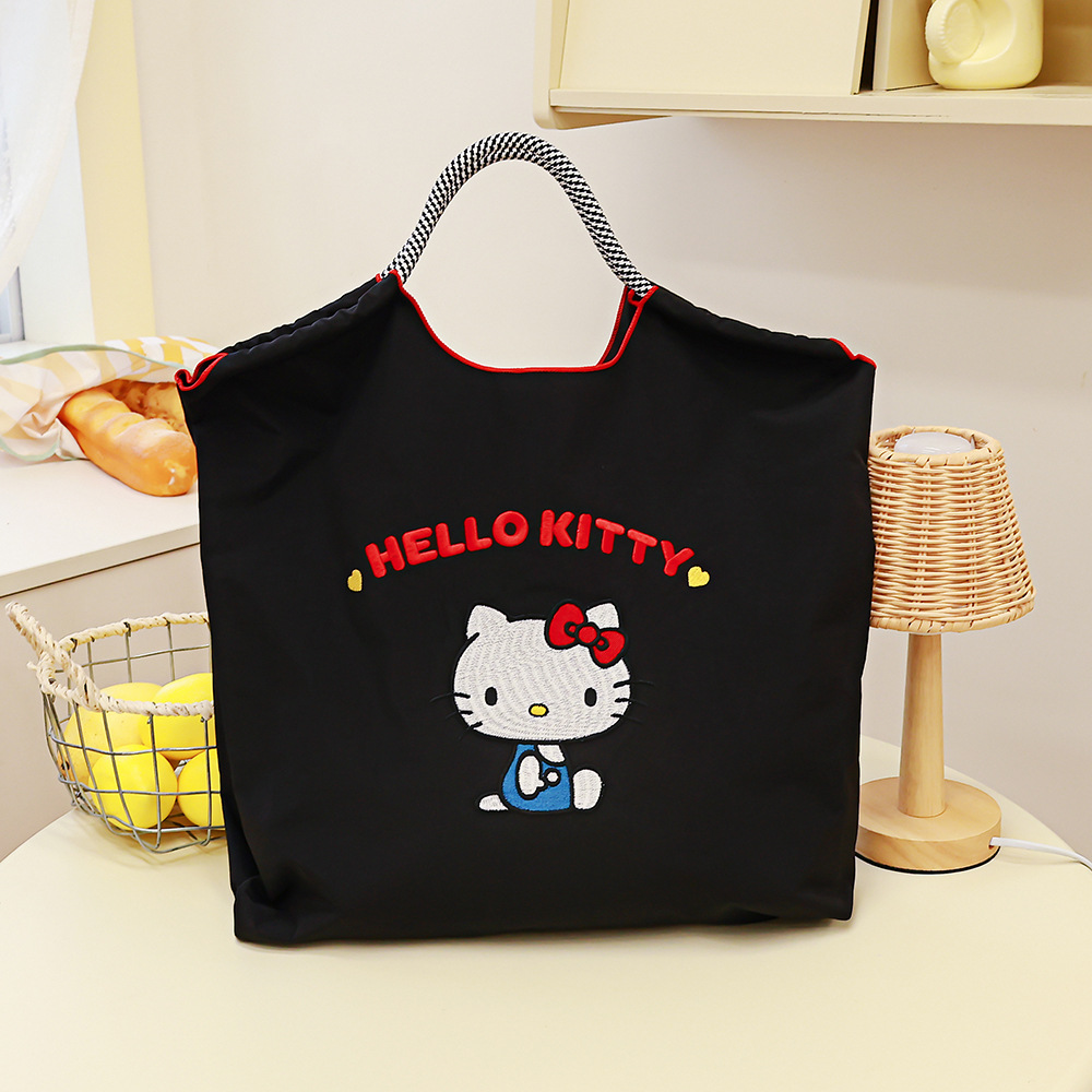 黑色·凯蒂猫