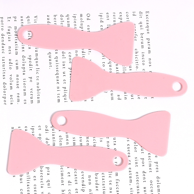 小さなシャベルのランダムな色