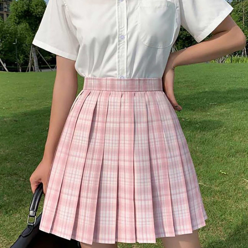 Gq9122チェックスカート + 白い先襟長袖 + 蝶ネクタイ