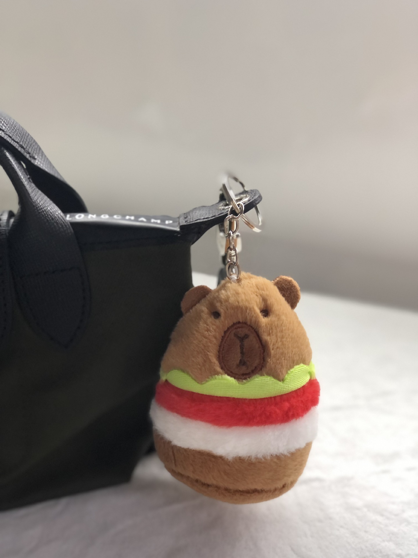 カピバラバーガー