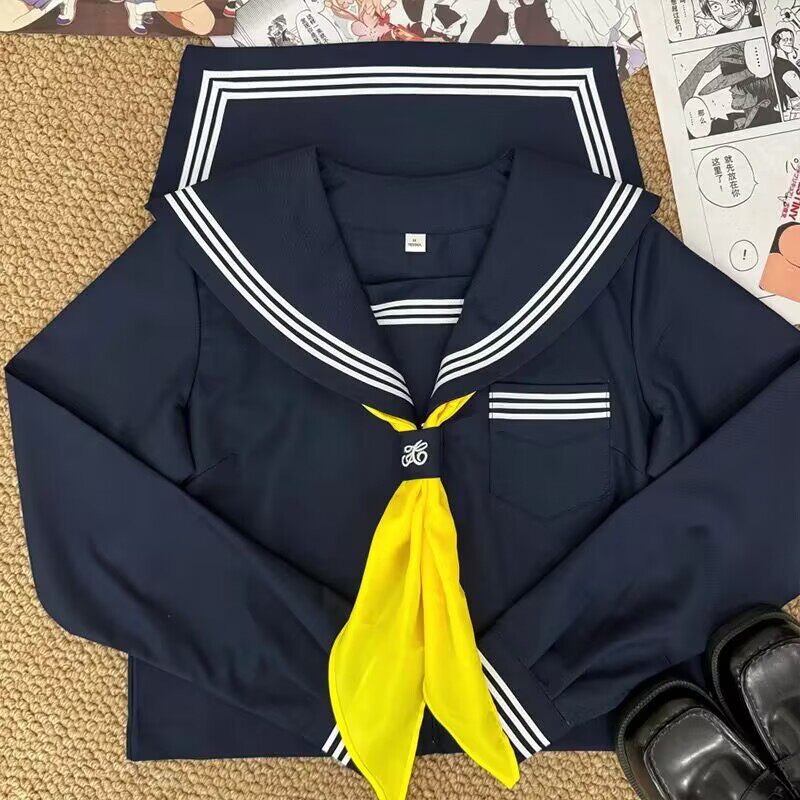 改良型紺スリーピース長袖+黄色三角スカーフ+バックル