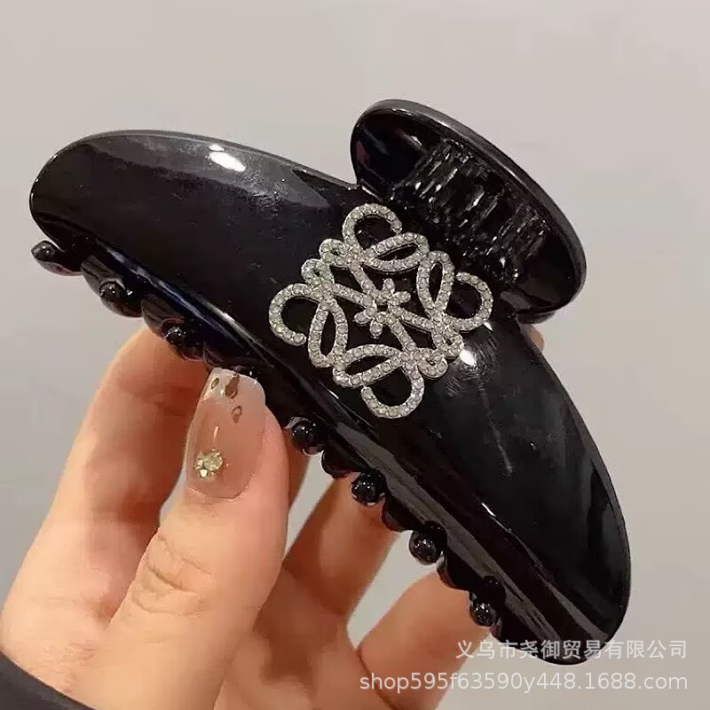 ロウェイジア - ブラックヘアクリップ