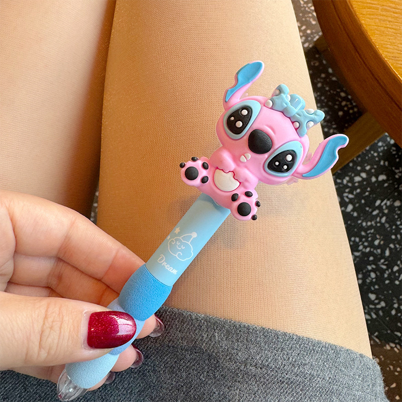ピンク