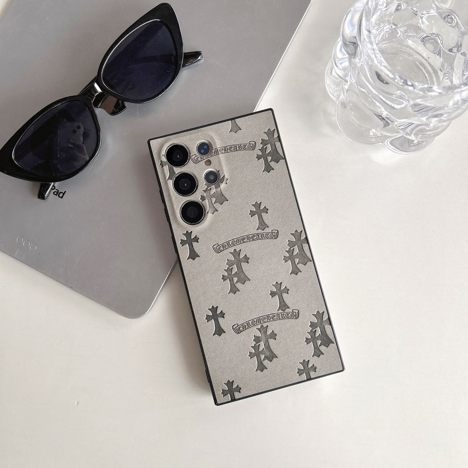 画面いっぱい-グレー