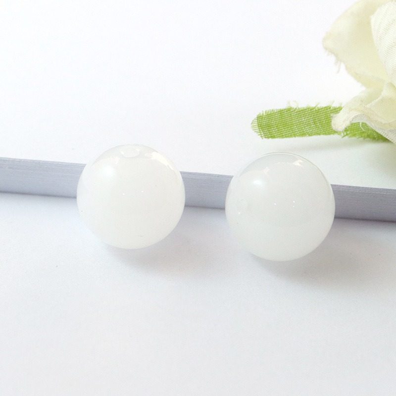 単穴漏れ防止白翡翠ガラス エッセンシャル オイル ビーズ