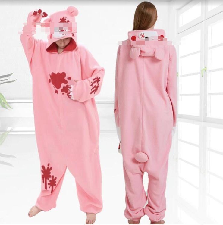 ピンクの暴力的なクマ