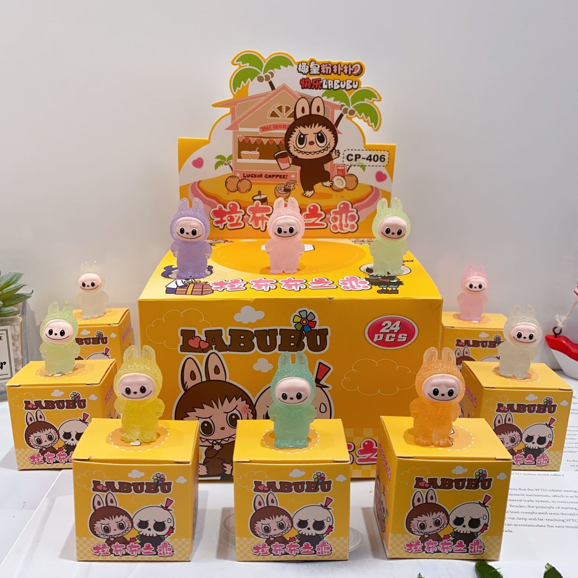 406 漫画の愛のかわいい小さなピースのフィギュア ブラインド ボックス