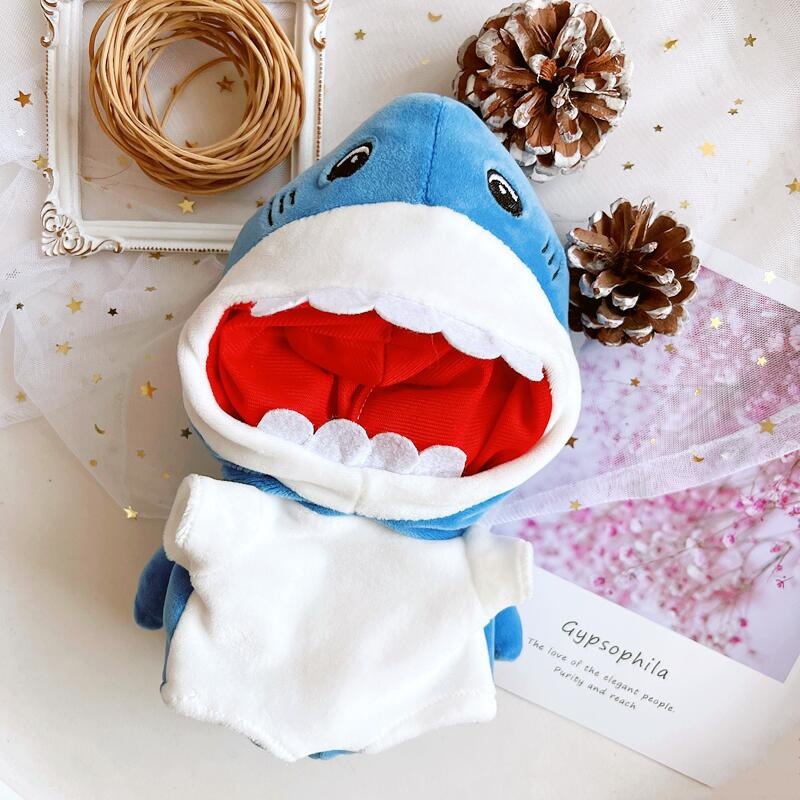 青いホジロザメの連体服