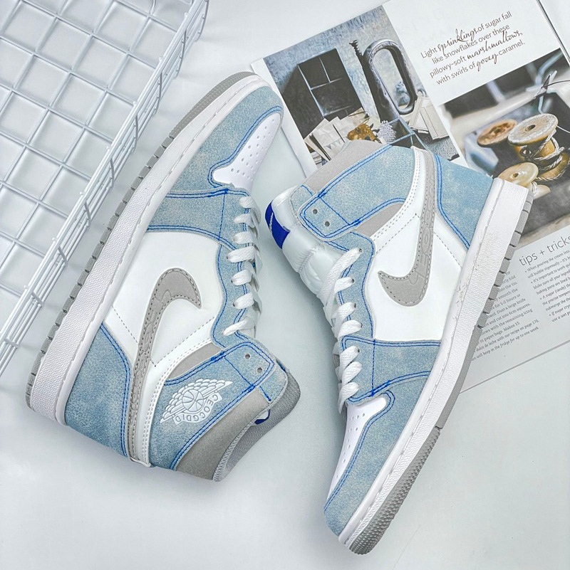AJ1 ハイトップウォッシュブルー