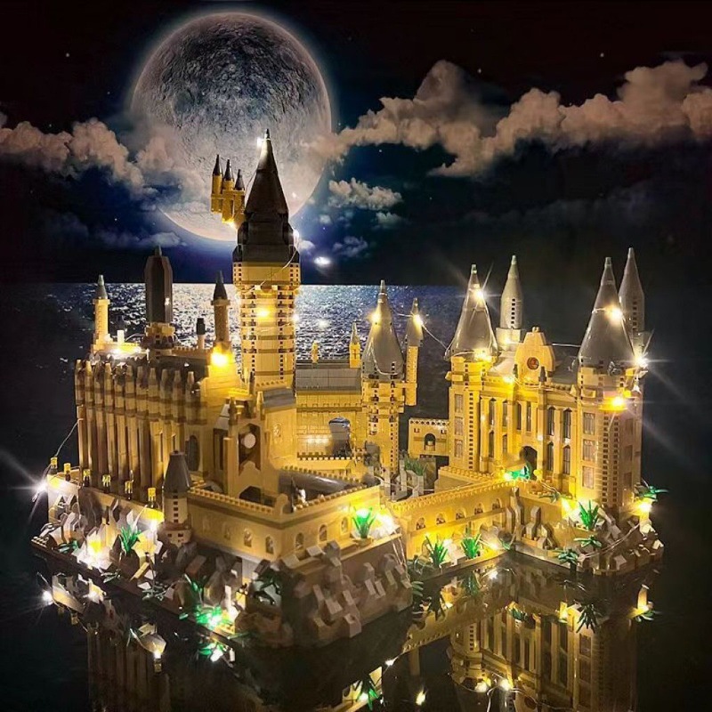 大きなホグワーツ魔法城 7888 パーティクル ミニフィギュア 4 体 + ツール + 照明