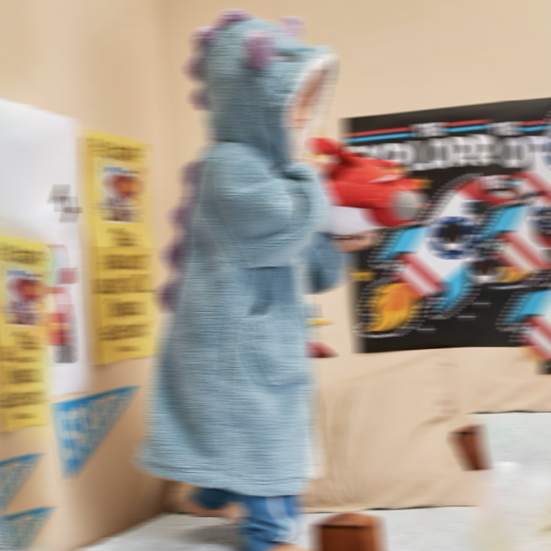 子供用ブルーブルスーツ