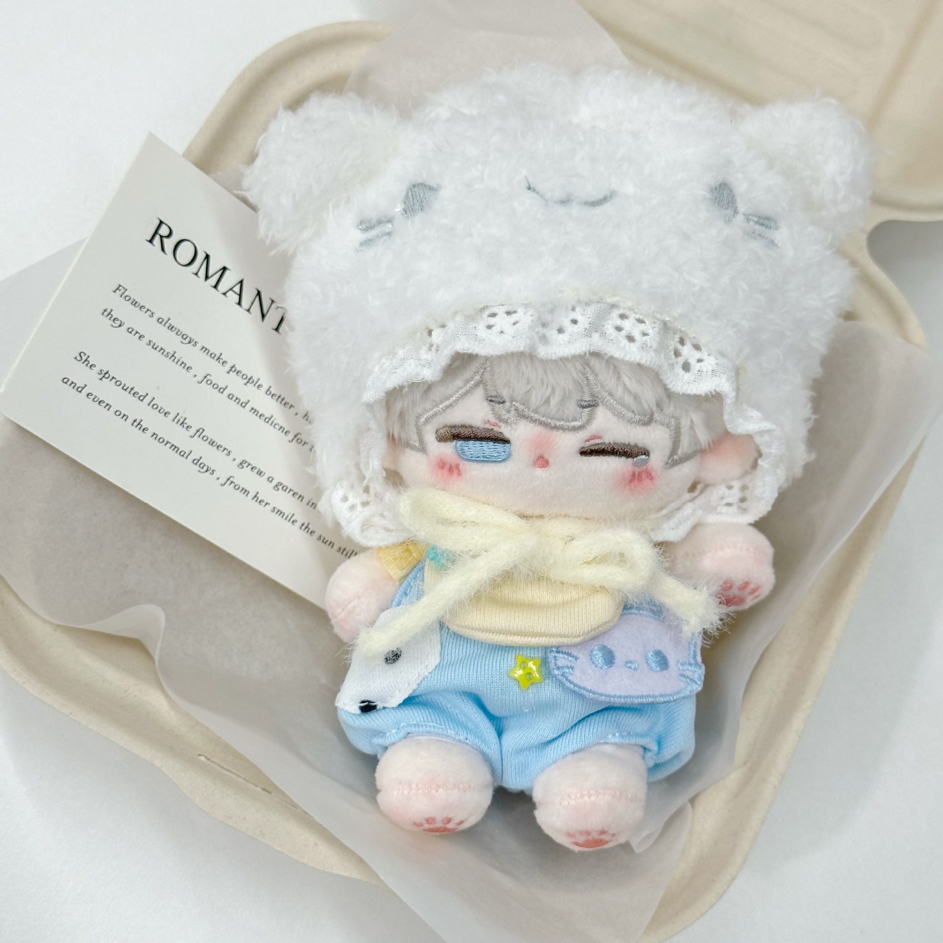 10cmのいびきをかく子猫（帽子+唾液タオル+服）