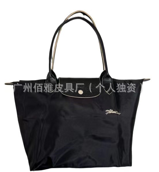 黒