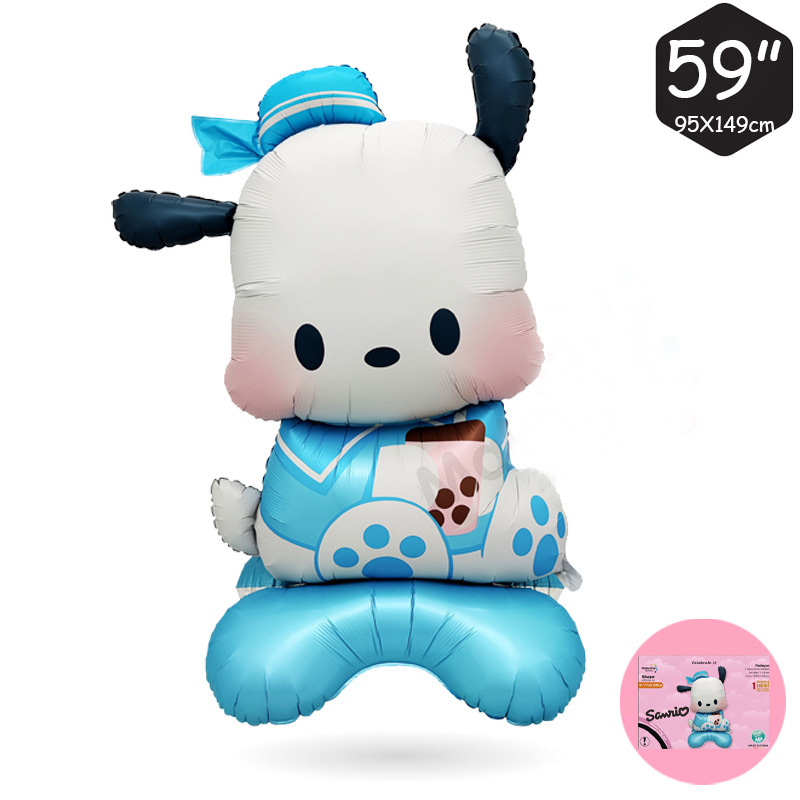 立っているパチャ犬