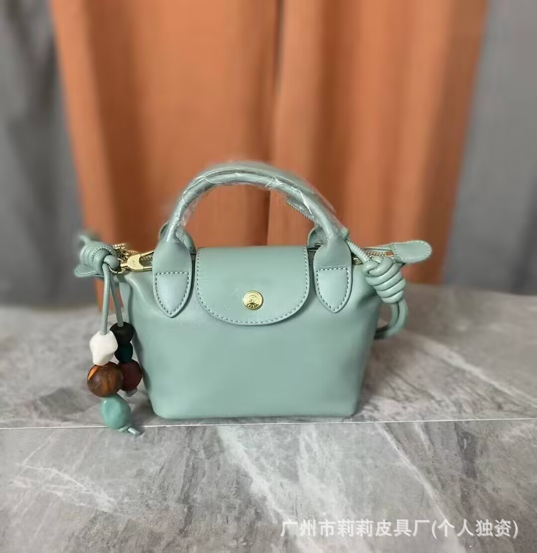 ハイバージョン牛革餃子バッグ - ライトグリーン