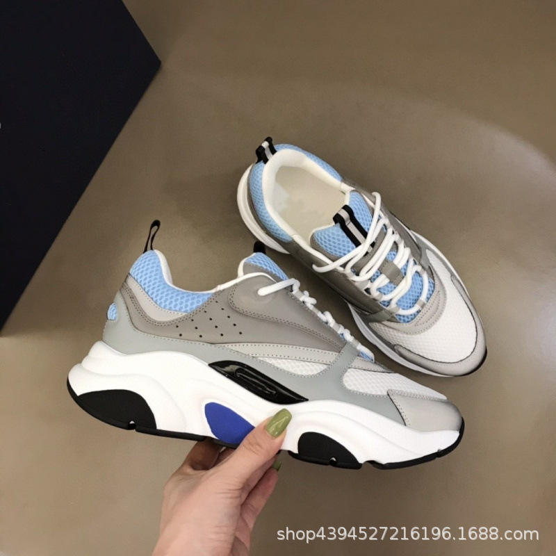 ホワイトブルー