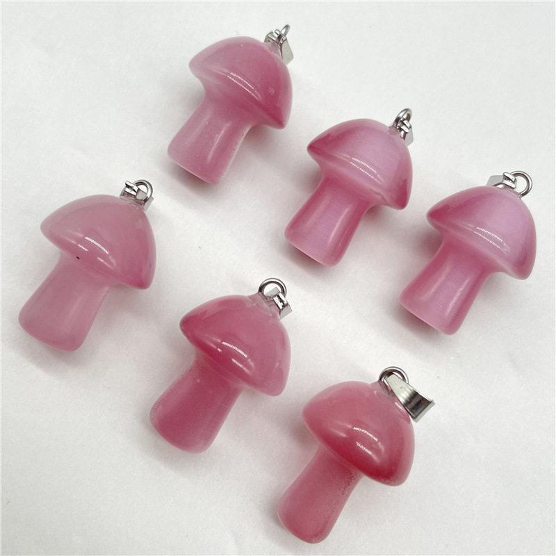 ピンク (猫眼石)