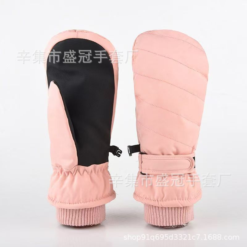 刺繍フックとループのパウダー