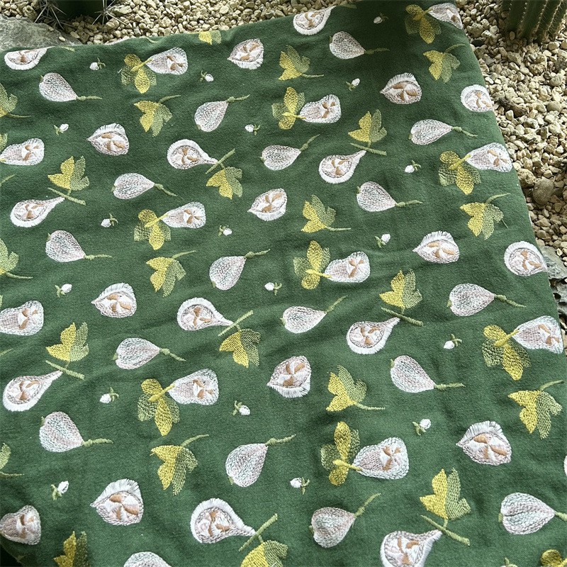 E20587 グリーン(幅125cm、綿70%、麻30%)