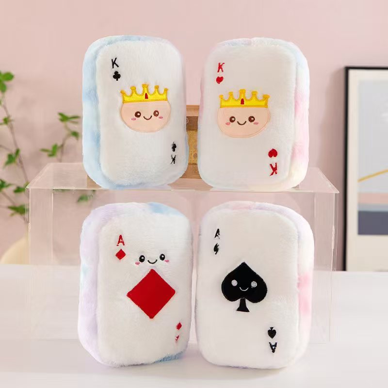 クリエイティブな人形