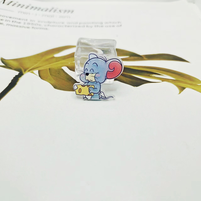 4【2.7cm×2.5cm】