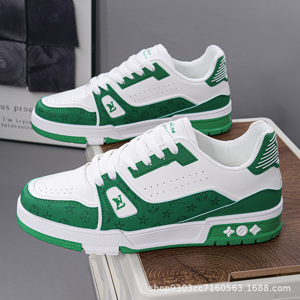 オリーブグリーン