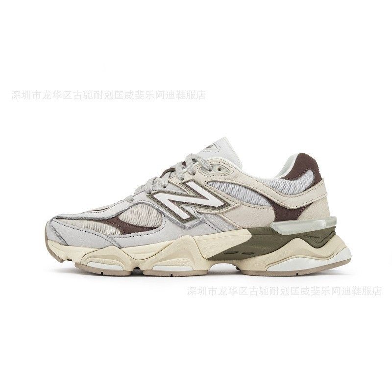 グレーベージュブラウン