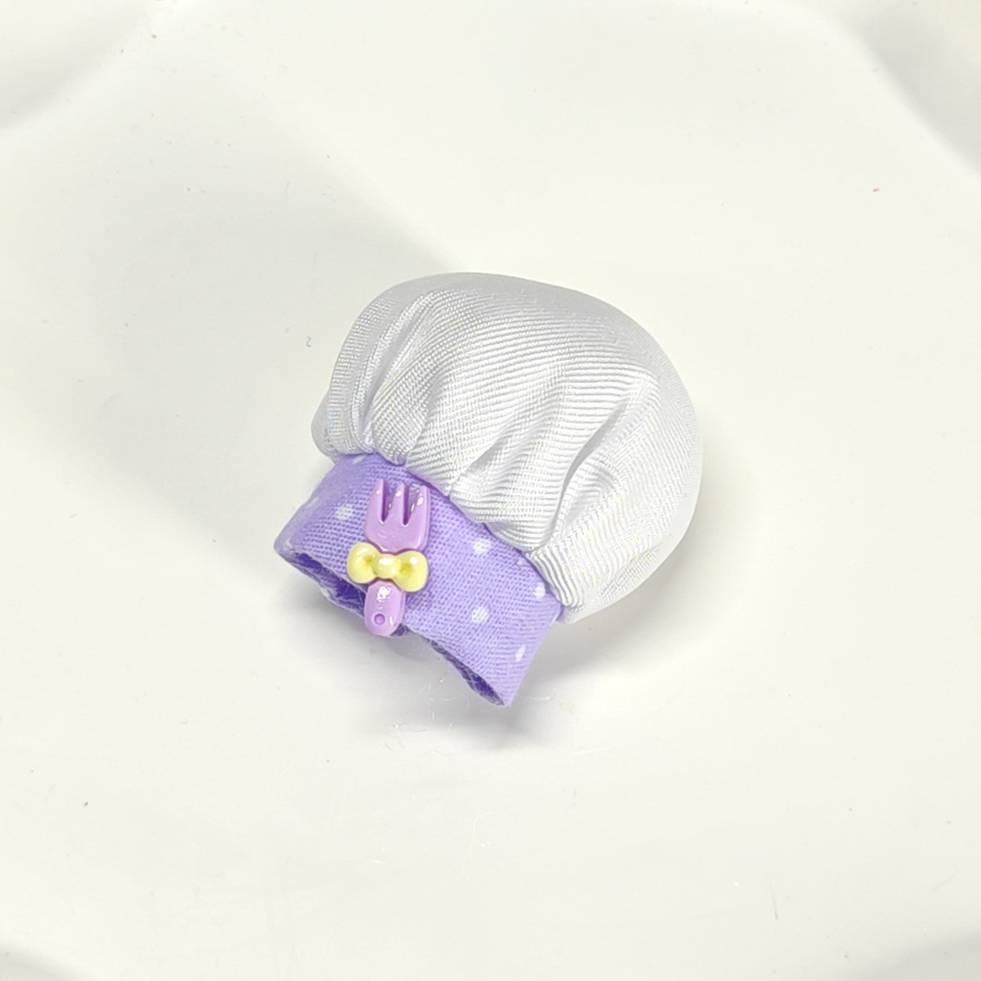 白紫のシェフハット