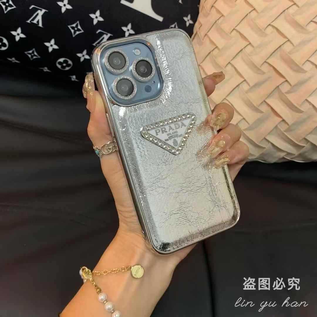 シルバー プラダ