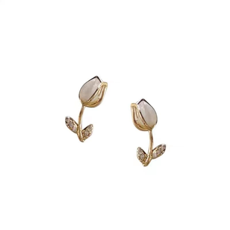ピアス