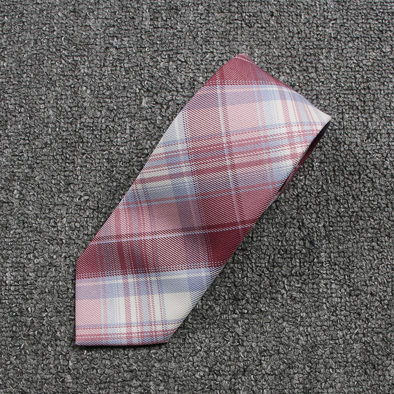 赤ずきんちゃんのネクタイ