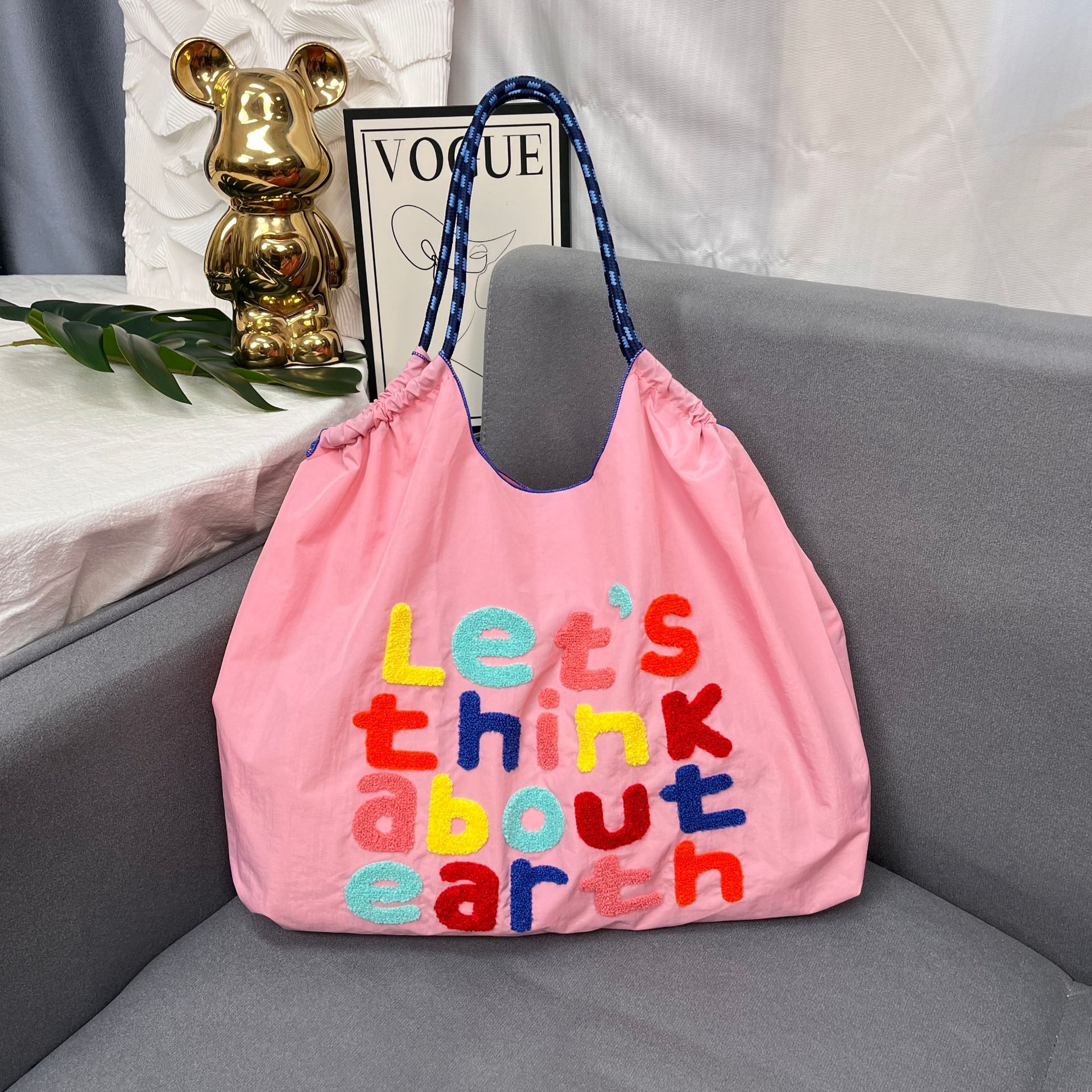 ピンク・タオル刺繍