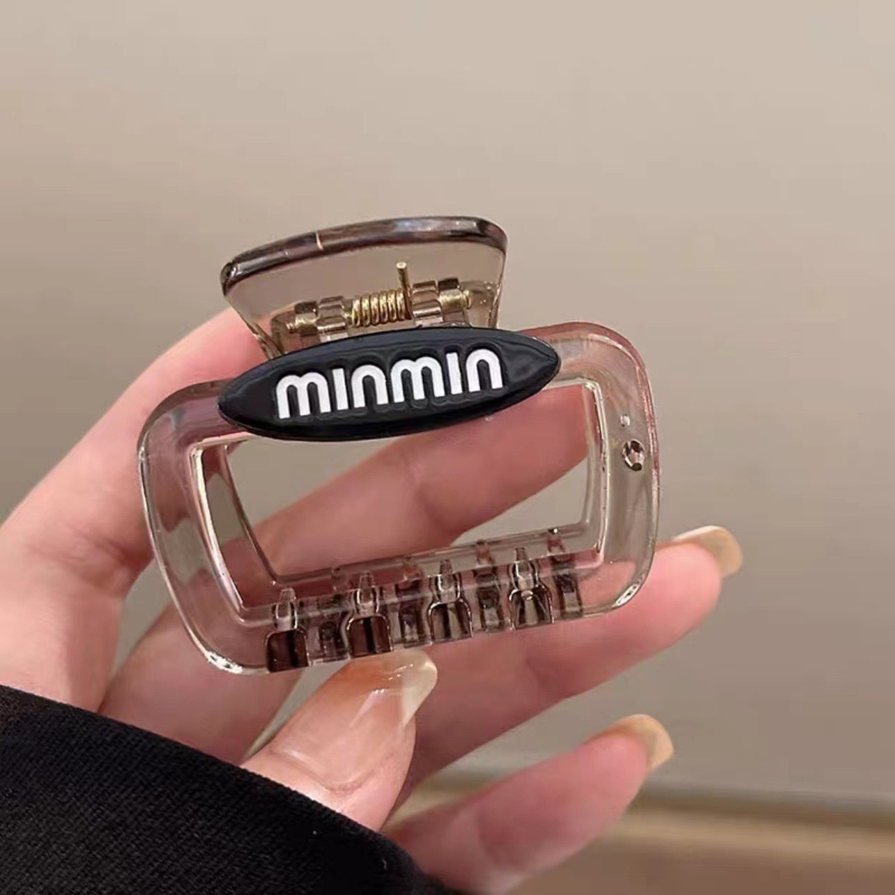 38 # minminマークブロックのヘアキャッチ【透灰色】