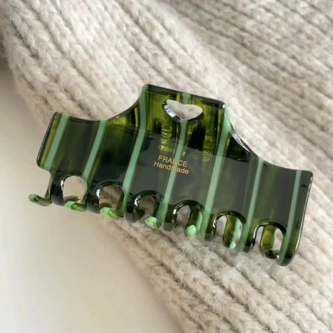 [ダークグリーン] ストライプコントラストスクエアグリッパー