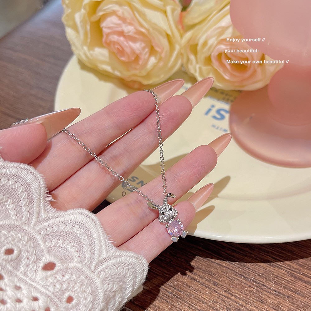 X756 チタン鋼の色保持性