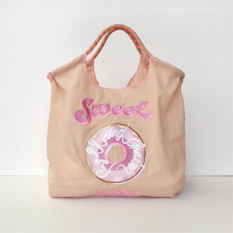 【刺繍金】ベージュドーナツ