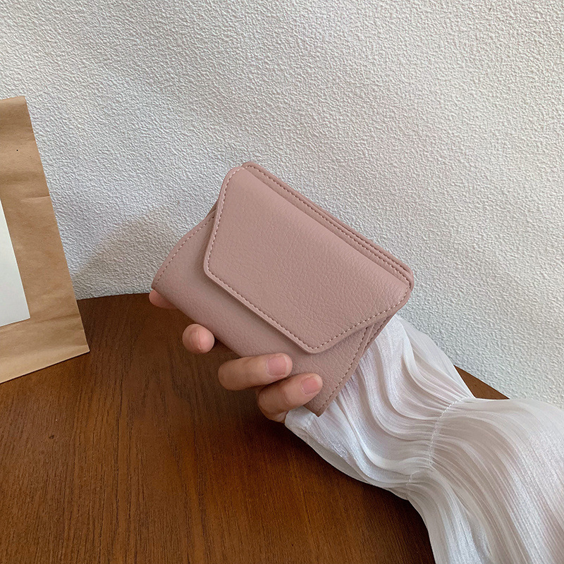 ピンク
