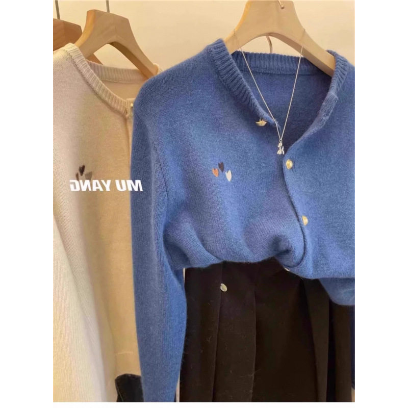 ロイヤルブルー