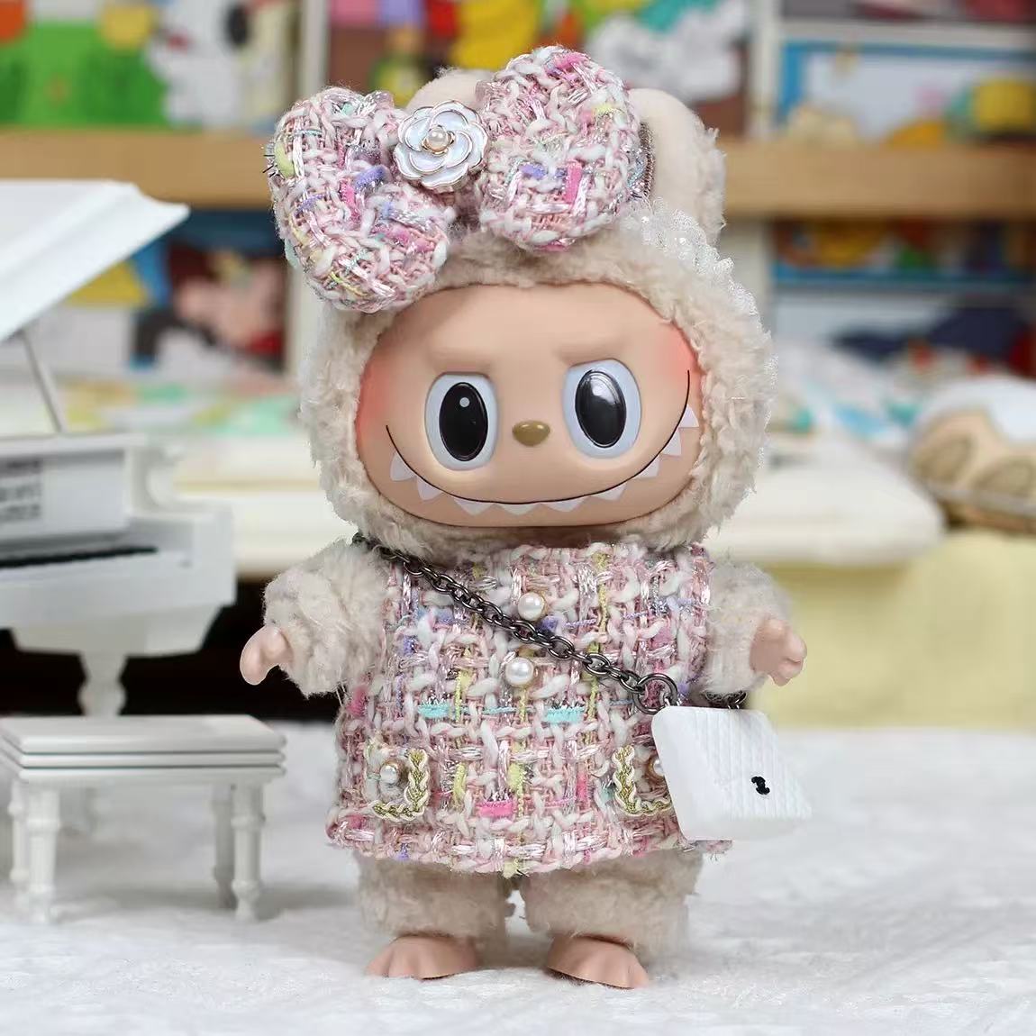 ピンクのスカート